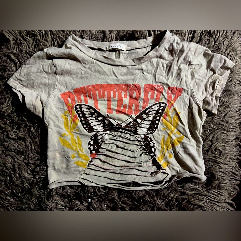 Short sleeve crop top